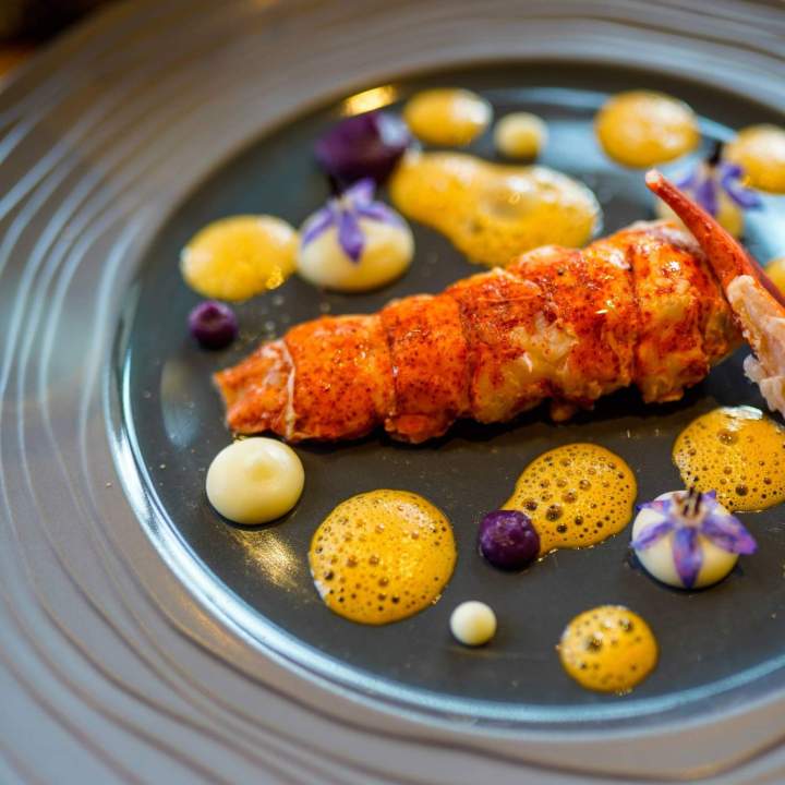 Homard snacké à l'huile de sésame Eyguières